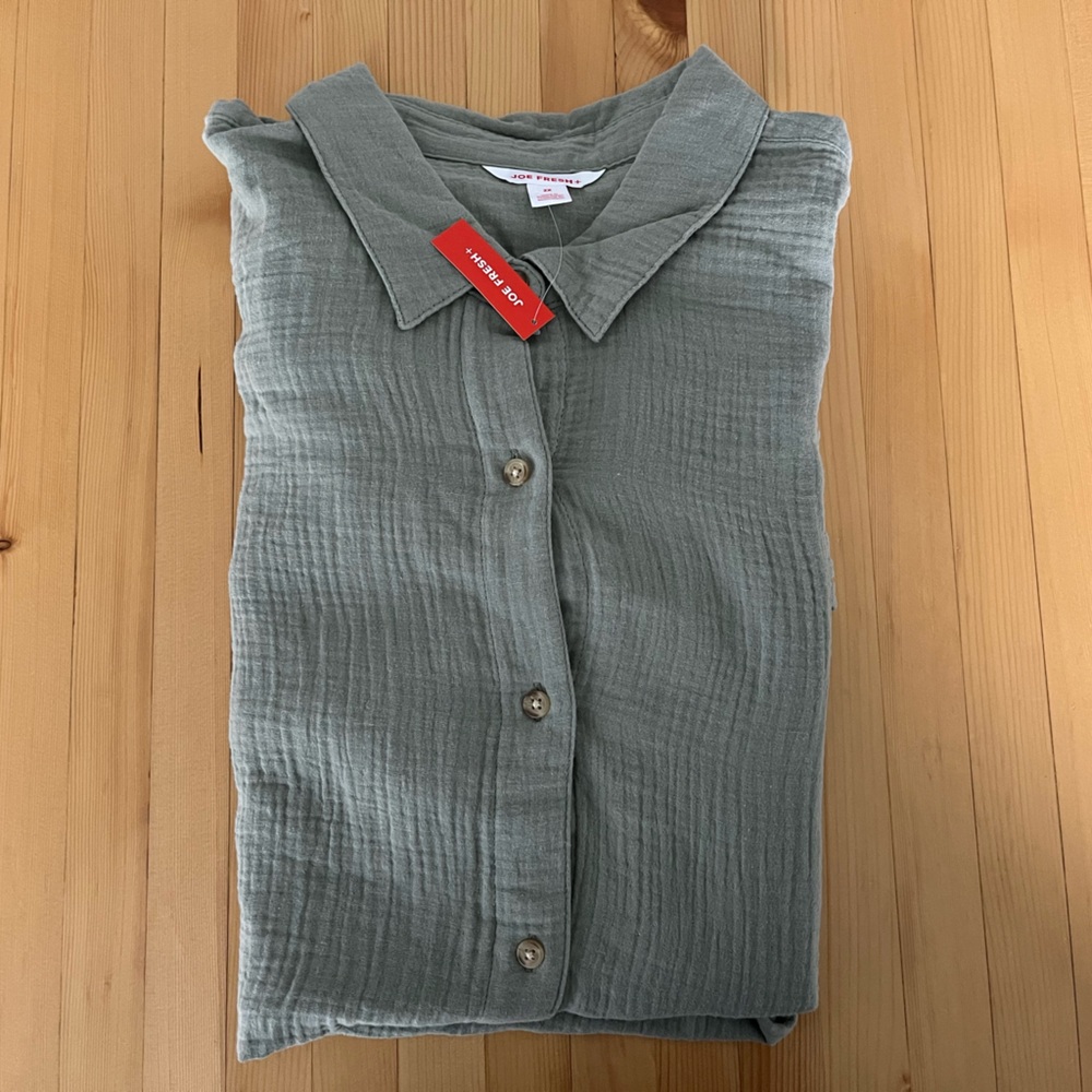 Joe Fresh Sage Green Casual Button Down Shirt Women’s 2X Plus